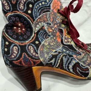Unique Floral Animal Patterned Patch Ankle Boots with Red Laces Canvas Stitching